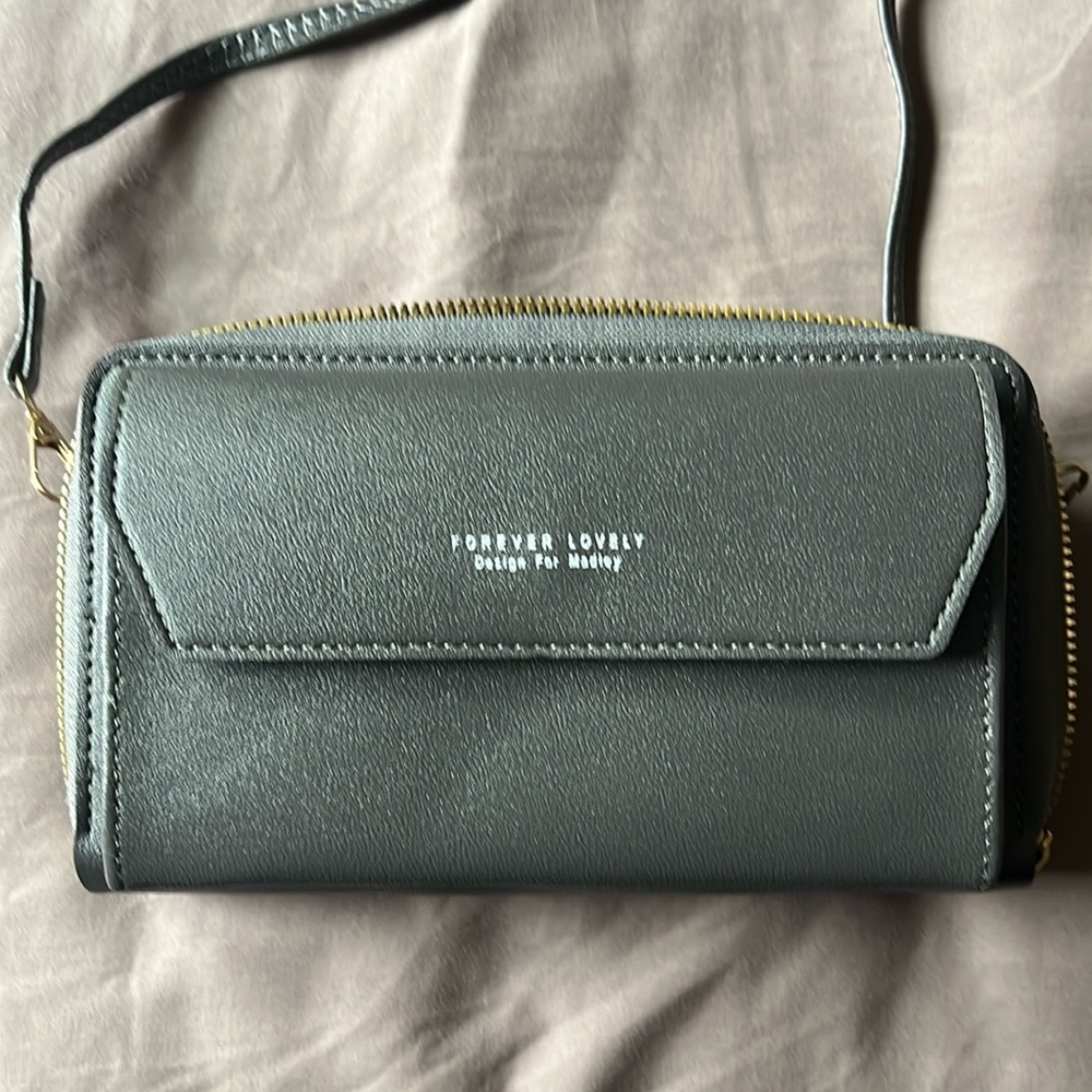 Free Crossbody